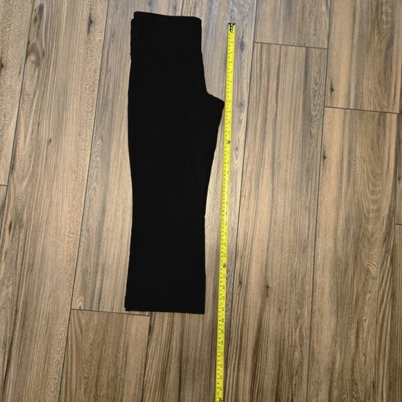 592. Jockey Lounge Workout Capri Cropped Black Pants Size Small - Picture 5 of 8